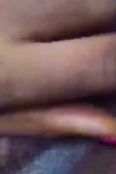 Güzel Roselee canlı bir videoda kendine dokunuyor viral