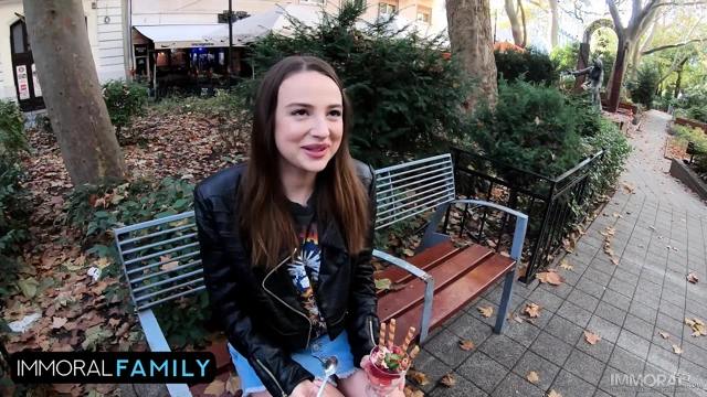 Çifte acımasız pound'dan sonra Kylie için derin döllemeler!