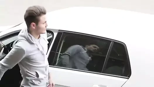 Creampie üvey meslektaş yakalar aşıklar asmr döküm