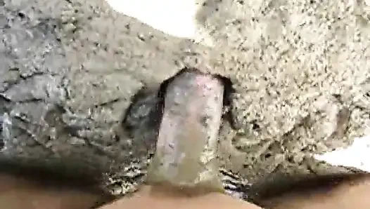 Jon'un çamurlu eğlencesi 2