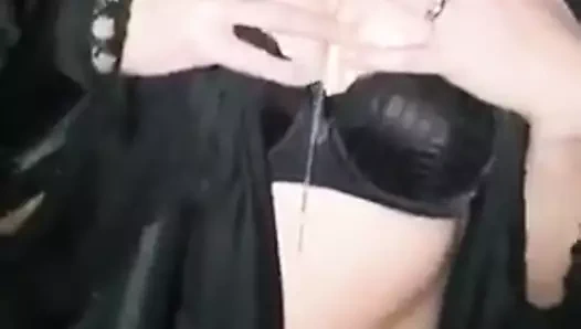 Bana bak, beni dile, beni hayal et...