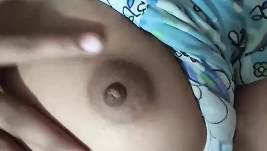 Güzel desi kız yatak odası sahnesi