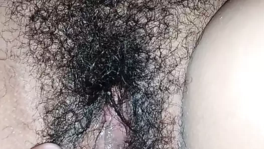 CONCHA PELUDA Y TETONA AMATEUR # 2