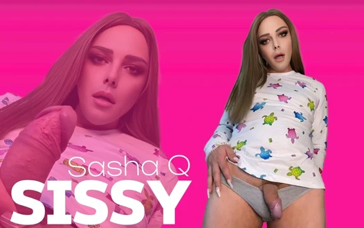 Kadın kılıklı kız mastürbasyon yapıyor ve orgazm oluyor