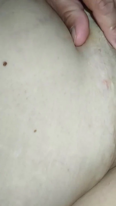 Seksi çingene kadın kamerada vahşice mastürbasyon yapıyor - ateşli çingene kız boşalana kadar kendini parmaklıyor | Klip 2