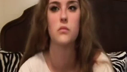 retro baskın genç şaplak horoz