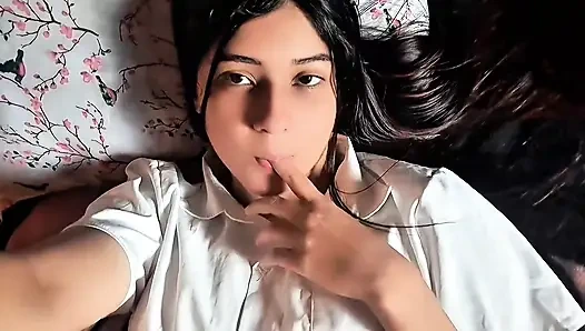 Yeni kamera, yeni orgazm gel beni bitir