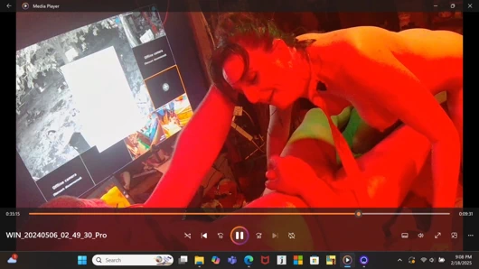 Double Stuffed Delilah: Friends share