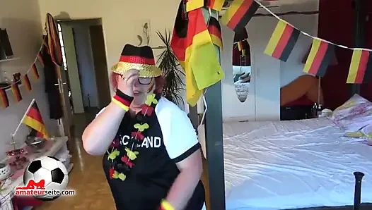 GB_Chief'dan JuleStern'a büyüleyici amatör derleme