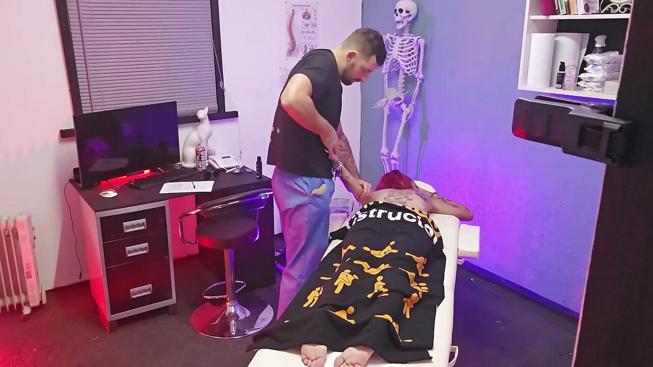 Thatbosslass ile tantrik yoni masajı