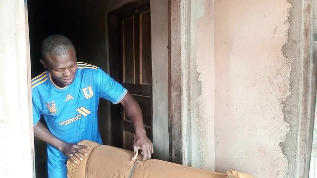 Büyükannemin yatağıyla seks yapardık