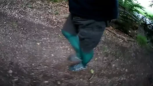 Strumpfhose içinde dolaşmak