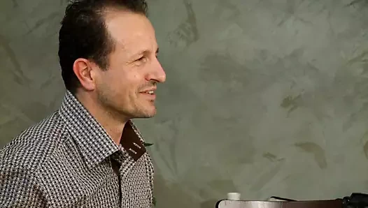 Fotograf bei der Arbeit flach gelegt