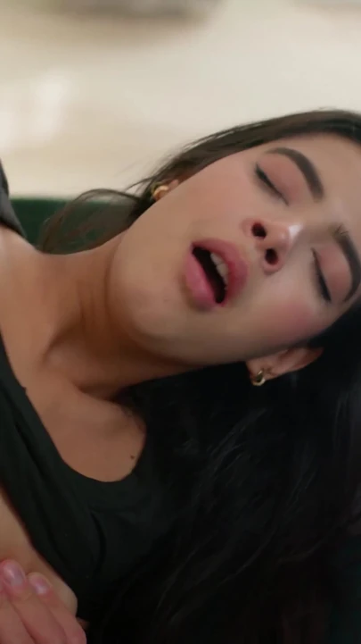 8KTEENS Kubera Fortuna Sikiyor ve Derin Boğazlıyor | Klip 2