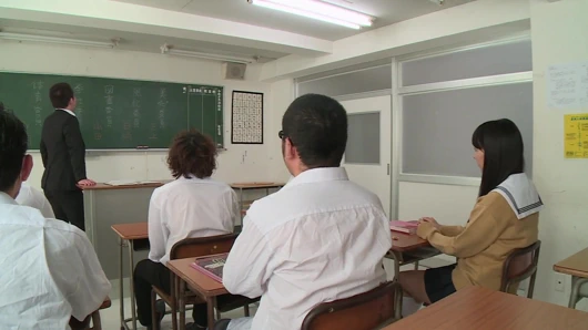 Bir hizmet komitesi üyesinin işi - kana yume