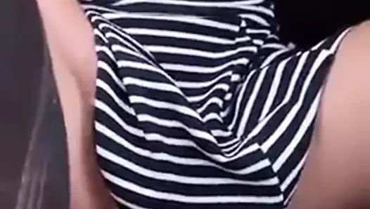 Arabada boşalmak zorunda kaldı