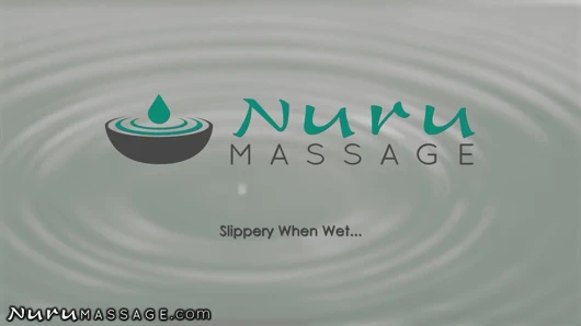 Nurumassage kristen scott onu soyunduruyor!
