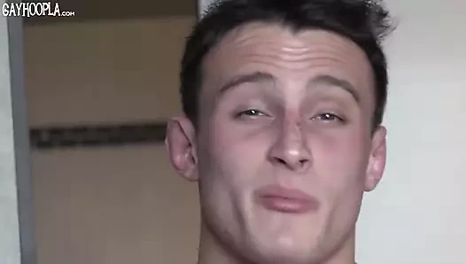 Yeni Adam David Vano