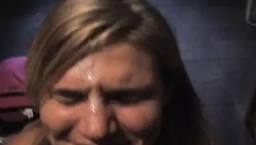 Dev yüz bakımı derleme