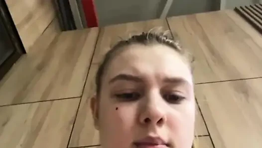 Public masturbating in the gym with jucielussie