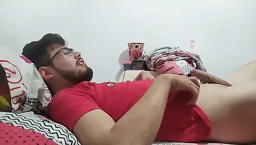 New York Amerika Birleşik Devletleri'nden 18 yaşındaki esmer büyük sarkık memeler üvey erkek kardeşinin büyük yarak sayısını benimle sikiyor