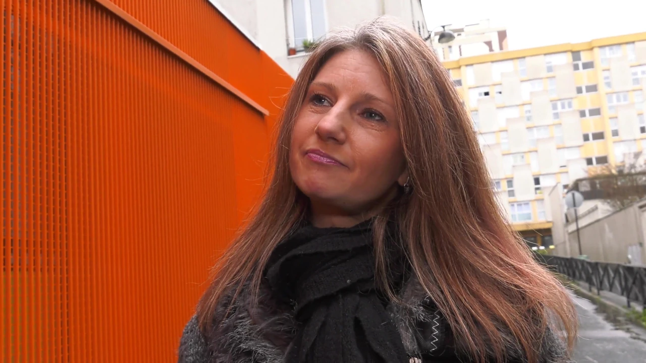 Posh French MILF Gets It Deep in the Ass