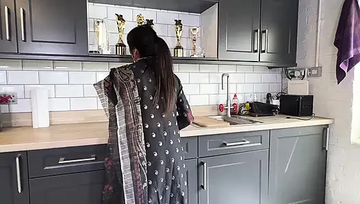 Hatun Aaliyah Yasin Danny D'nin döllenmesi için yalvarıyor