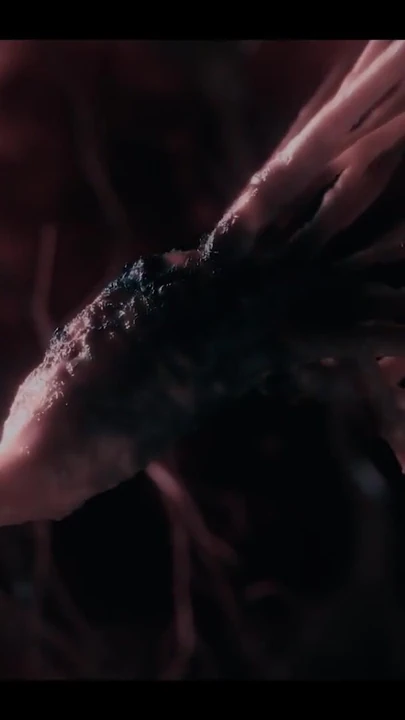 Rus sarışın ve kızıl saçlı lezbiyen sert seks - kızlar zihni uzaylı parazit tarafından kontrol ediliyor | Klip 1