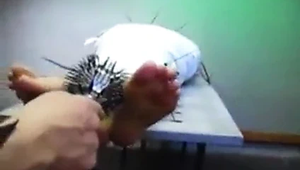 sarılmış ve tickled sürtük