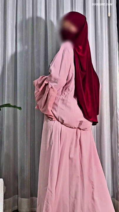 Kırmızılı tesettürlü ve abaya stilleri! 💄