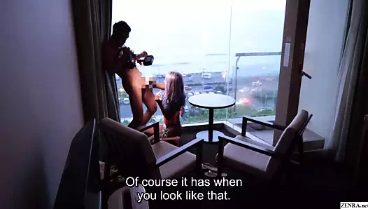 Japon gyaru okyanus gün batımına karşı özel seks videosu