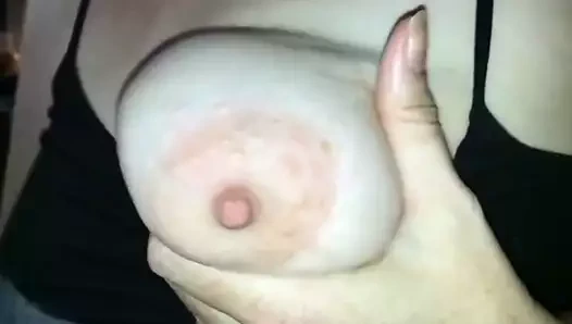 sarkık sallanan göğüsler