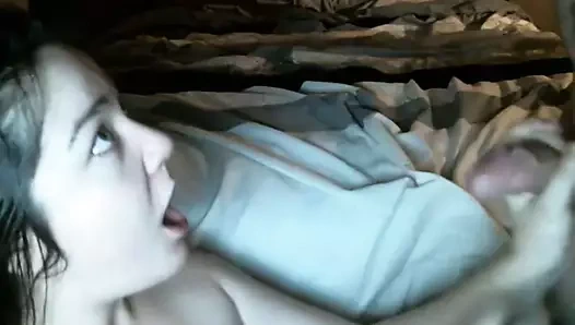 Sıcak güzel dik sürtük emmek ve sikme köpek