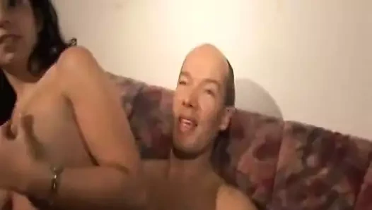 Büyük areolas dik Alman esmer