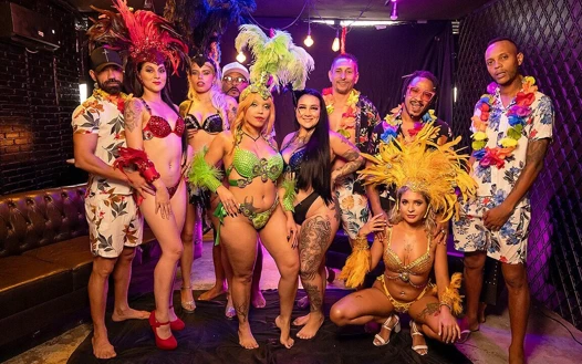 Gerçek anal carnaval parti partisi