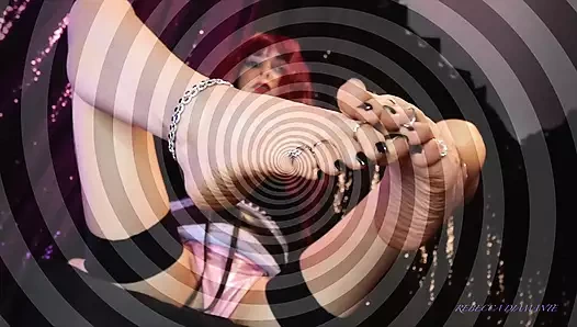 Siyah ayak tırnaklı polonyalı ve ayak ayak yüzükleri içinde büyüleyici ayaklarıma teslim ol