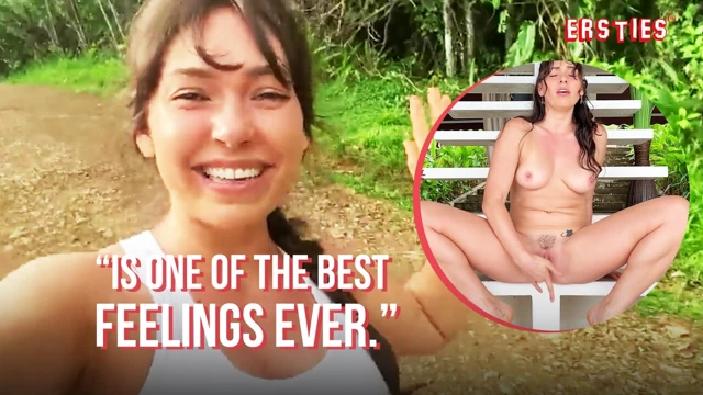 Ersties - seksi Erin Ashford mastürbasyon yaparken neredeyse yakalanma telaşını seviyor