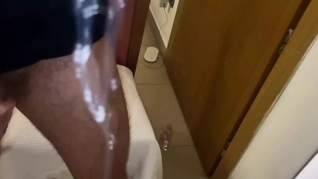 Büyük yarakla amatör sert boşalma
