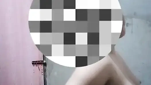 Benimle duş almak ister misin?