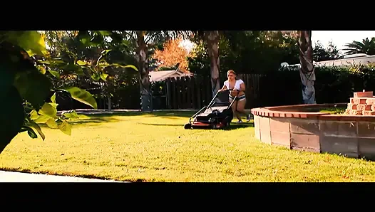 Sarışın anneyi sikiyor