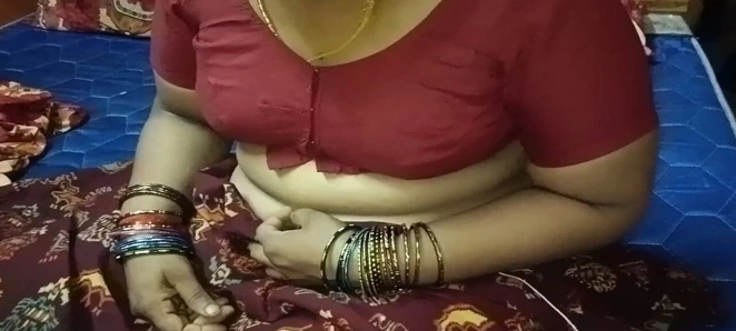 Erkek arkadaşıyla seksi görünümlü ceketli teyze