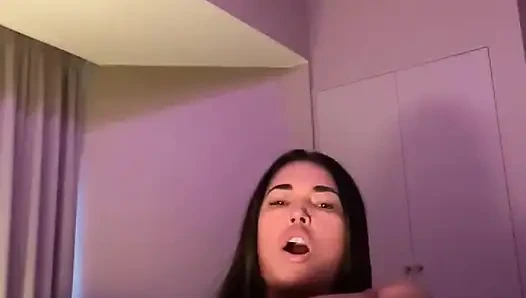 Mia nins ile salatalık zevki - tek başına kendi kendine oynama