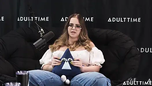 Codi Vore ve Siri Dahl Vorarephilia, Edge Masters ve Meme Küçültme | Adult Time Podcast