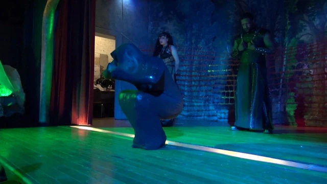 Diabolique Ball и БДСМ-исполнение в Филадельфии