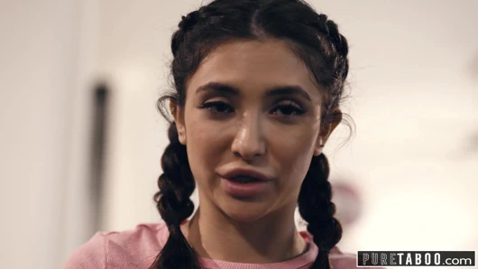 Saf Tabu - Sapık Ebeveynler, Gencin Değiştirildiğini Ortaya Koyuyor