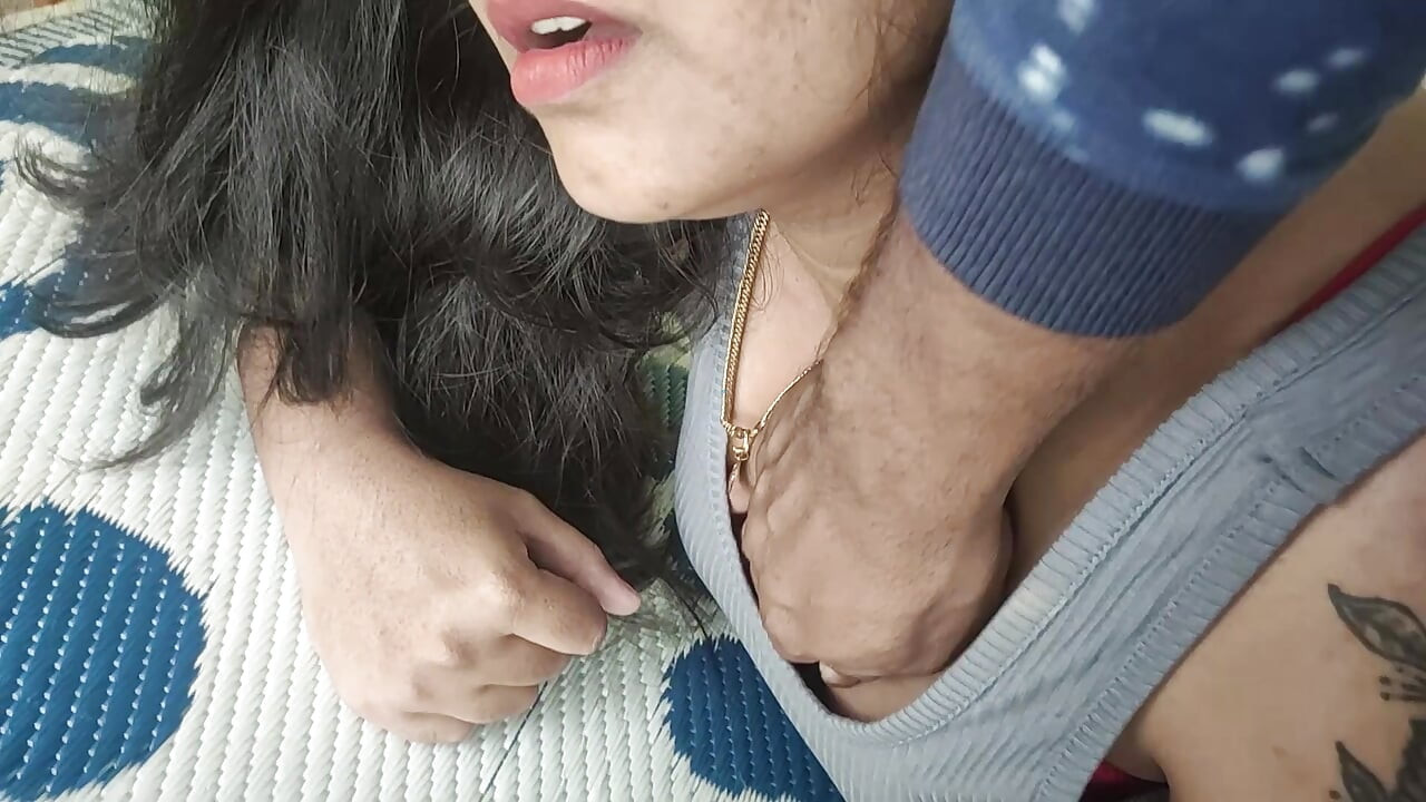 Vaishnavy shimmy ateşli göğüsler mini etek, shimmy ve mini etekli mallu çift romantizm, mallu ateşli romantizm