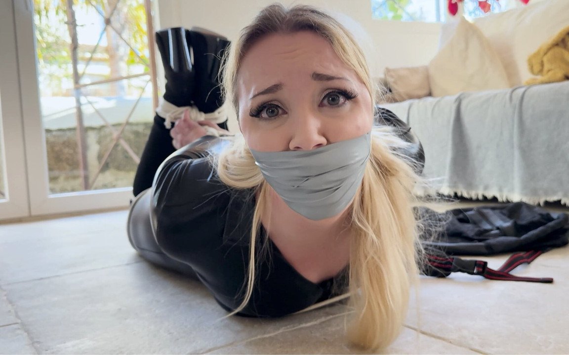 Kaçış yok latinin bant öğürtme hogtie lil missy'yi boş yere zor bırakıyor 4k
