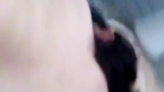 Nath et son gros cul de chienne