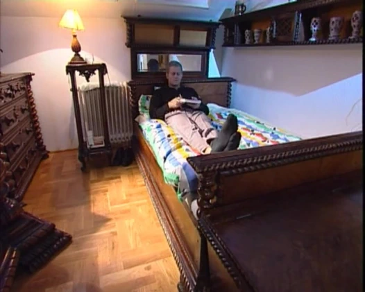 L'eredita - tam film - (orijinal tam versiyon kesilmemiş