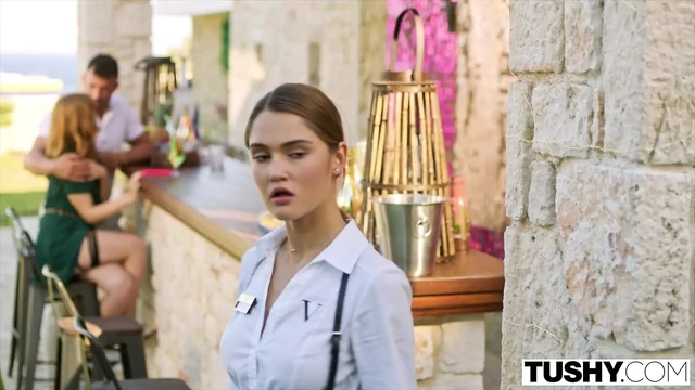 TUSHY - рыжая с JAL-зависимой Jia просто неотразима